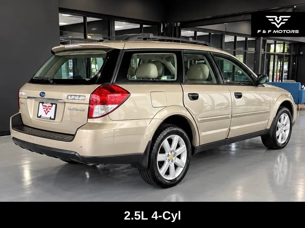 Used 2008 Subaru Outback 2.5i L.L. Bean AWD/4WD image 3