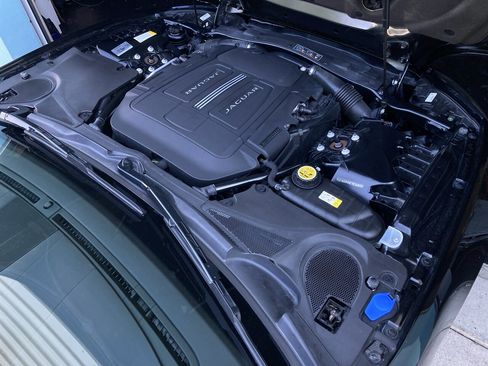 Used 2015 Jaguar XKR R-S RWD image 33