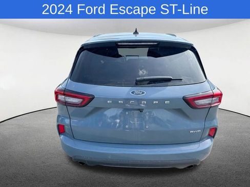 Used 2024 Ford Escape ST-Line w/ Tech Pack #1 AWD/4WD image 6