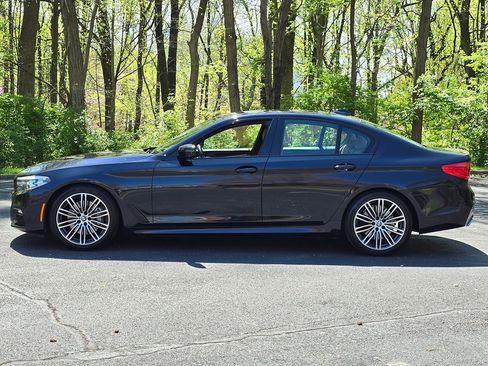 Used 2019 BMW 540i xDrive w/ M Sport Package image 3
