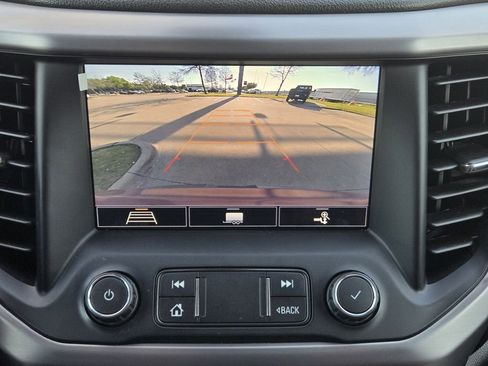 Used 2020 GMC Acadia AT4 w/ Driver Alert Package II AWD/4WD image 15