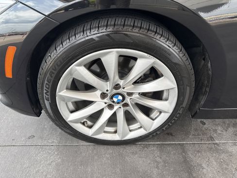 Used 2018 BMW 320i xDrive Sedan w/ Convenience Package AWD/4WD image 9