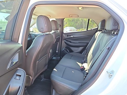 Certified 2023 Buick Encore GX Preferred w/ Cold Weather Comfort Package AWD/4WD image 10