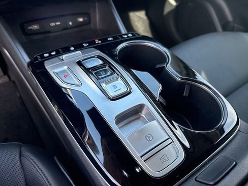 Used 2023 Hyundai Tucson Limited image 9