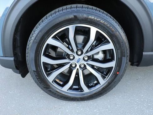 New 2026 Ford Explorer ST-Line image 7