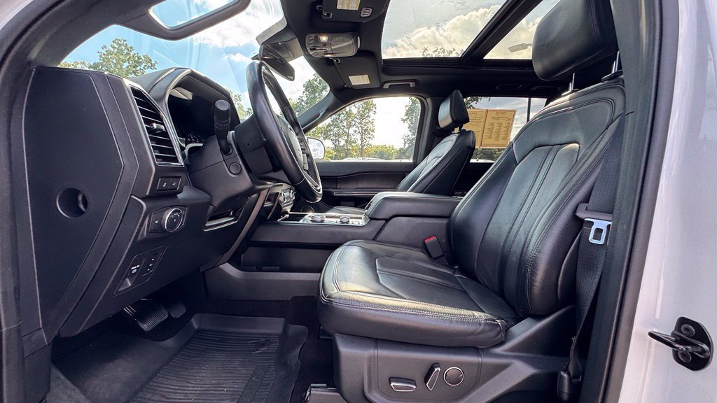 Used 2021 Ford Expedition Limited AWD/4WD image 25