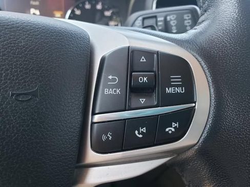 Used 2020 Ford Explorer XLT w/ Equipment Group 202A AWD/4WD image 22