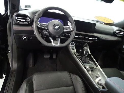 Certified 2024 Dodge Hornet R/T Plus w/ R/T Blacktop Package AWD/4WD image 5