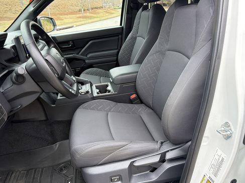 Used 2024 Toyota Tacoma SR5 image 9