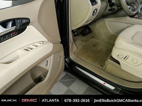 Used 2015 Audi Q7 3.0T S line Prestige image 9