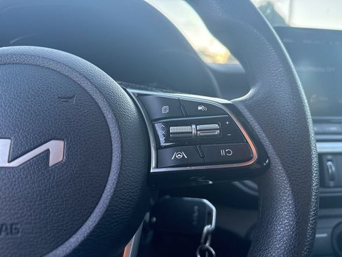 Used 2024 Kia Forte LXS w/ LXS Technology Package FWD image 8