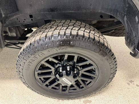 Used 2019 Ford F250 Lariat image 20