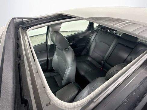 Used 2020 Hyundai Elantra GT w/ Style Package 02 FWD image 21