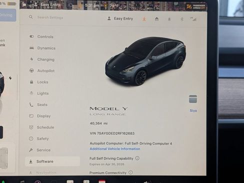 Used 2024 Tesla Model Y Long Range RWD image 11