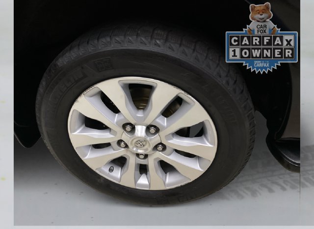 Used 2013 Toyota Sequoia Platinum AWD/4WD image 18