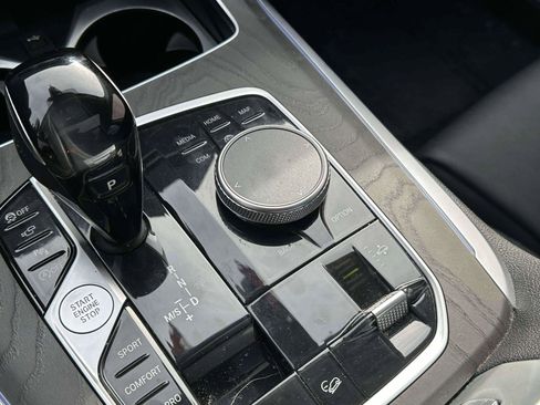 Used 2020 BMW X7 xDrive40i w/ Cold Weather Package image 34