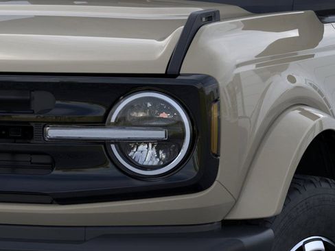 New 2025 Ford Bronco Outer Banks image 20
