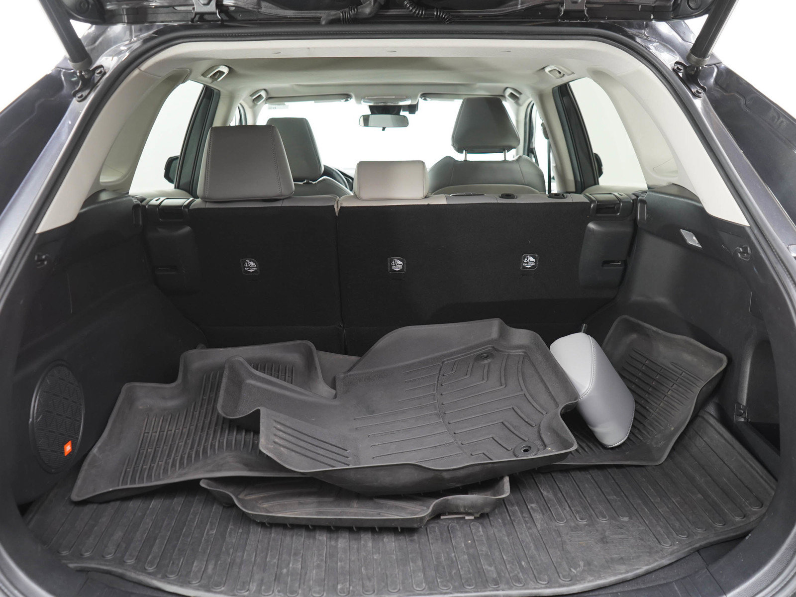 Used 2021 Toyota RAV4 XLE Premium AWD/4WD image 13