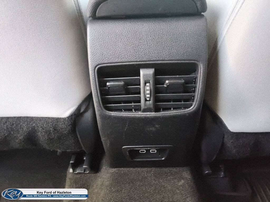 Used 2026 Toyota Corolla Cross LE w/ Moonroof Package AWD/4WD image 22