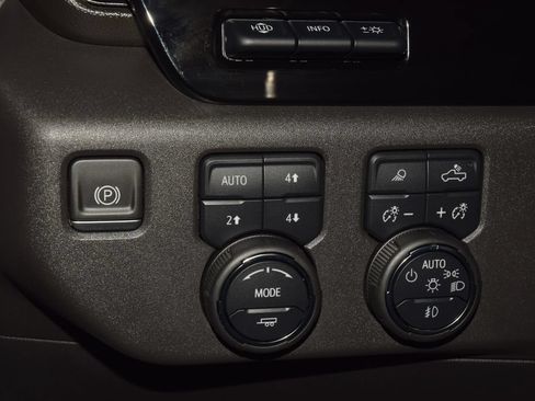Used 2023 Chevrolet Silverado 1500 ZR2 w/ Technology Package AWD/4WD image 40