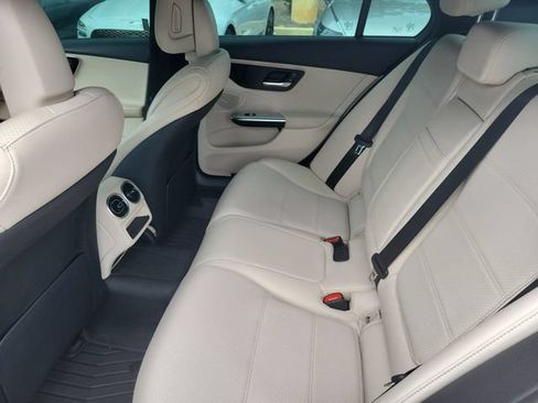 Used 2022 Mercedes-Benz C 300 Sedan image 17