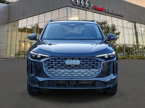 Used 2025 Audi Q5 Premium Plus image 6