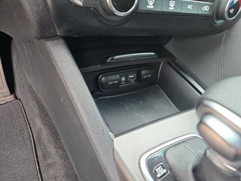 Used 2020 Kia Optima LX image 36