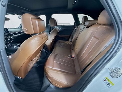 Used 2018 Audi A4 2.0T allroad Premium Plus image 9