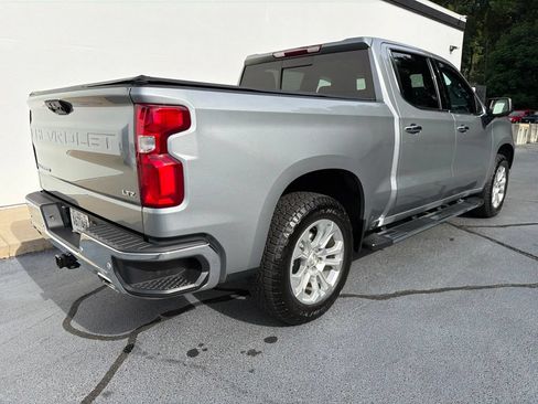 Used 2023 Chevrolet Silverado 1500 LTZ AWD/4WD image 6