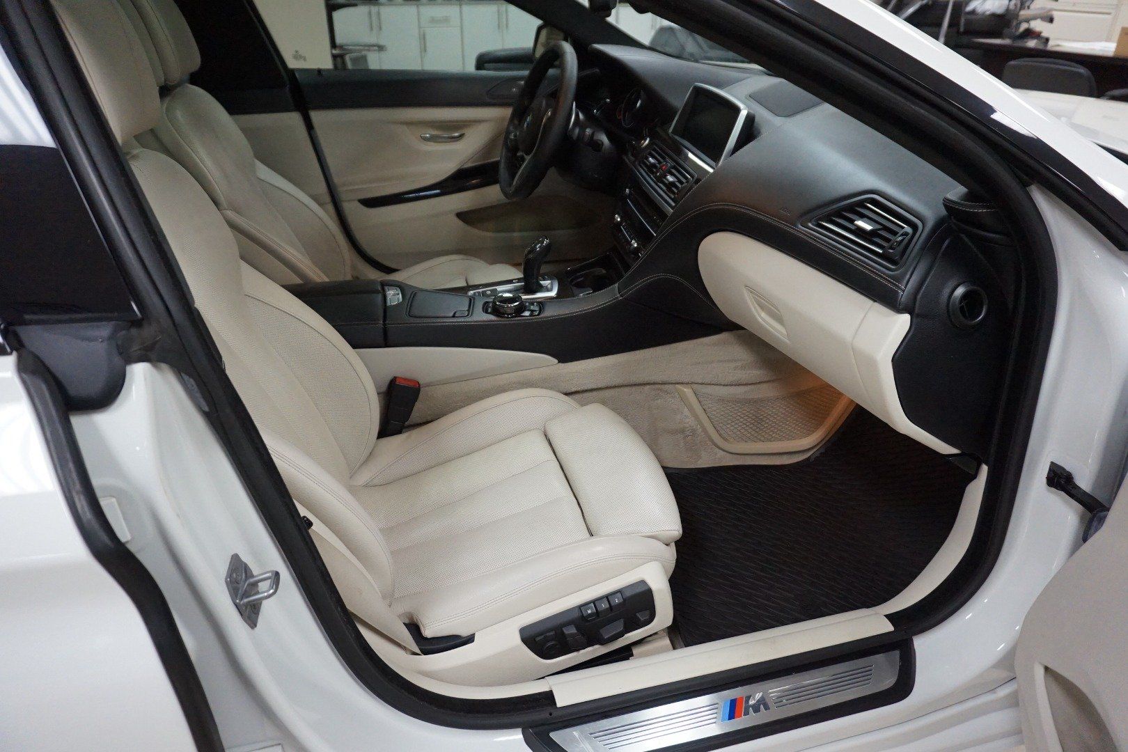 Used 2015 BMW 640i Gran Coupe RWD image 66