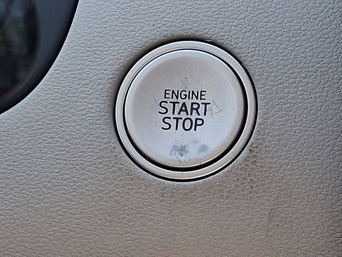 Used 2023 Hyundai Tucson Limited image 25