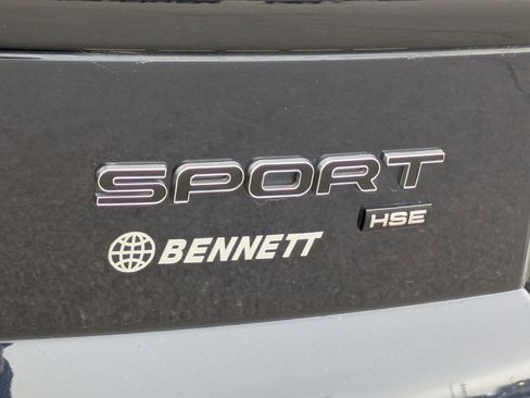 Used 2022 Land Rover Range Rover Sport HSE Silver Edition image 33