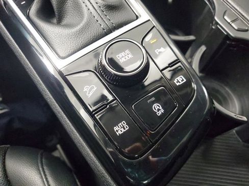 Used 2024 Kia Sportage SX image 29