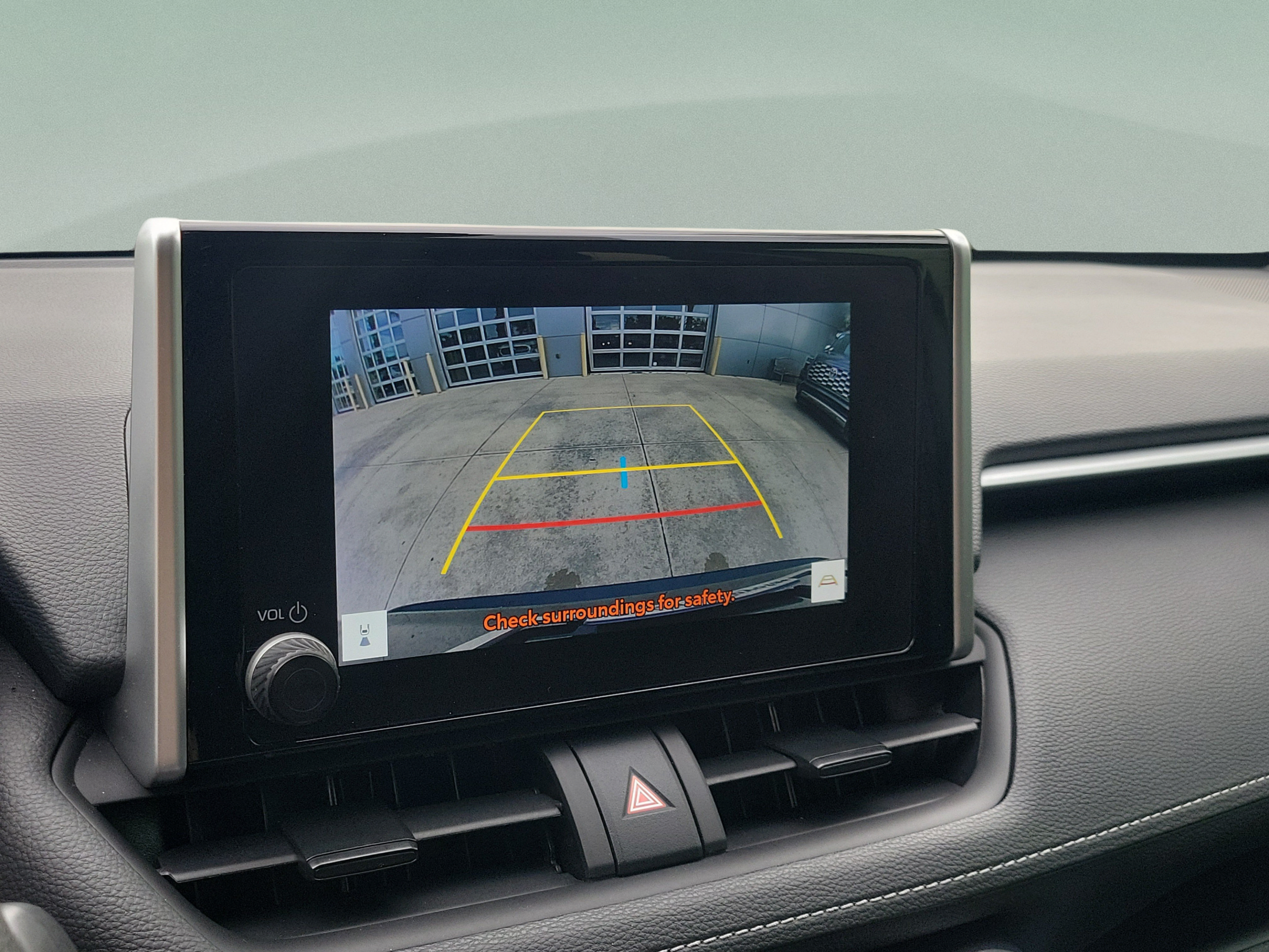 Used 2024 Toyota RAV4 XLE AWD/4WD image 18
