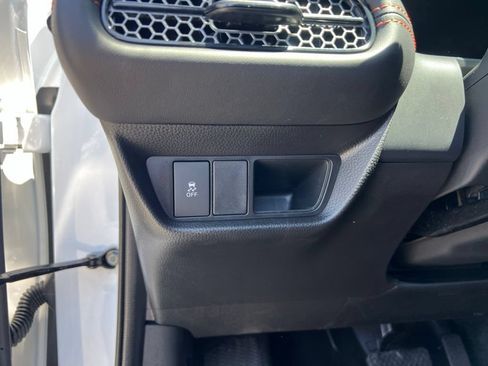 Certified 2026 Honda HR-V Sport image 16