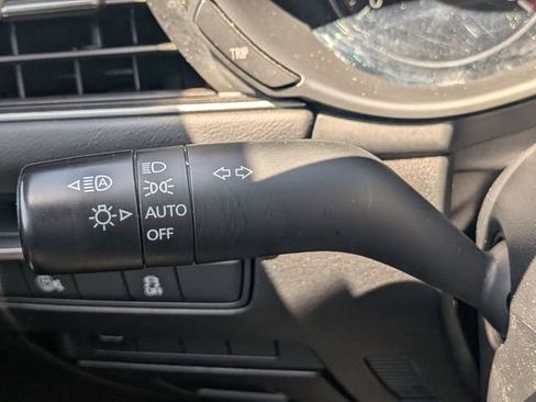 Used 2024 MAZDA MAZDA3 s image 25