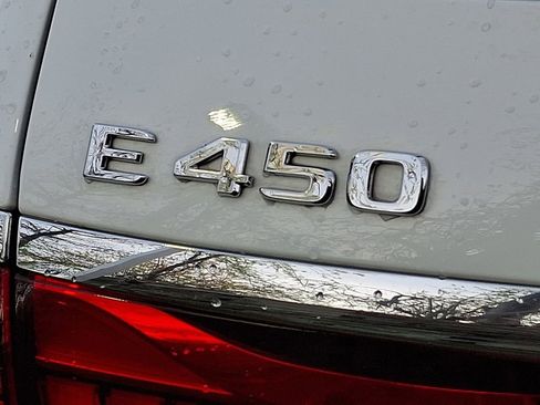 Used 2022 Mercedes-Benz E 450 4MATIC All-Terrain Wagon image 29