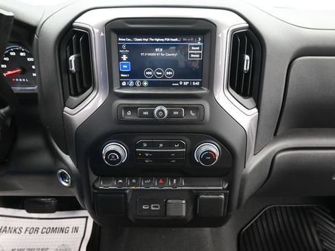 Used 2022 Chevrolet Silverado 1500 Custom w/ LPO, Dark Essentials Package AWD/4WD image 15