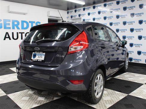 Used 2013 Ford Fiesta SE w/ Super Fuel Economy Pkg image 4