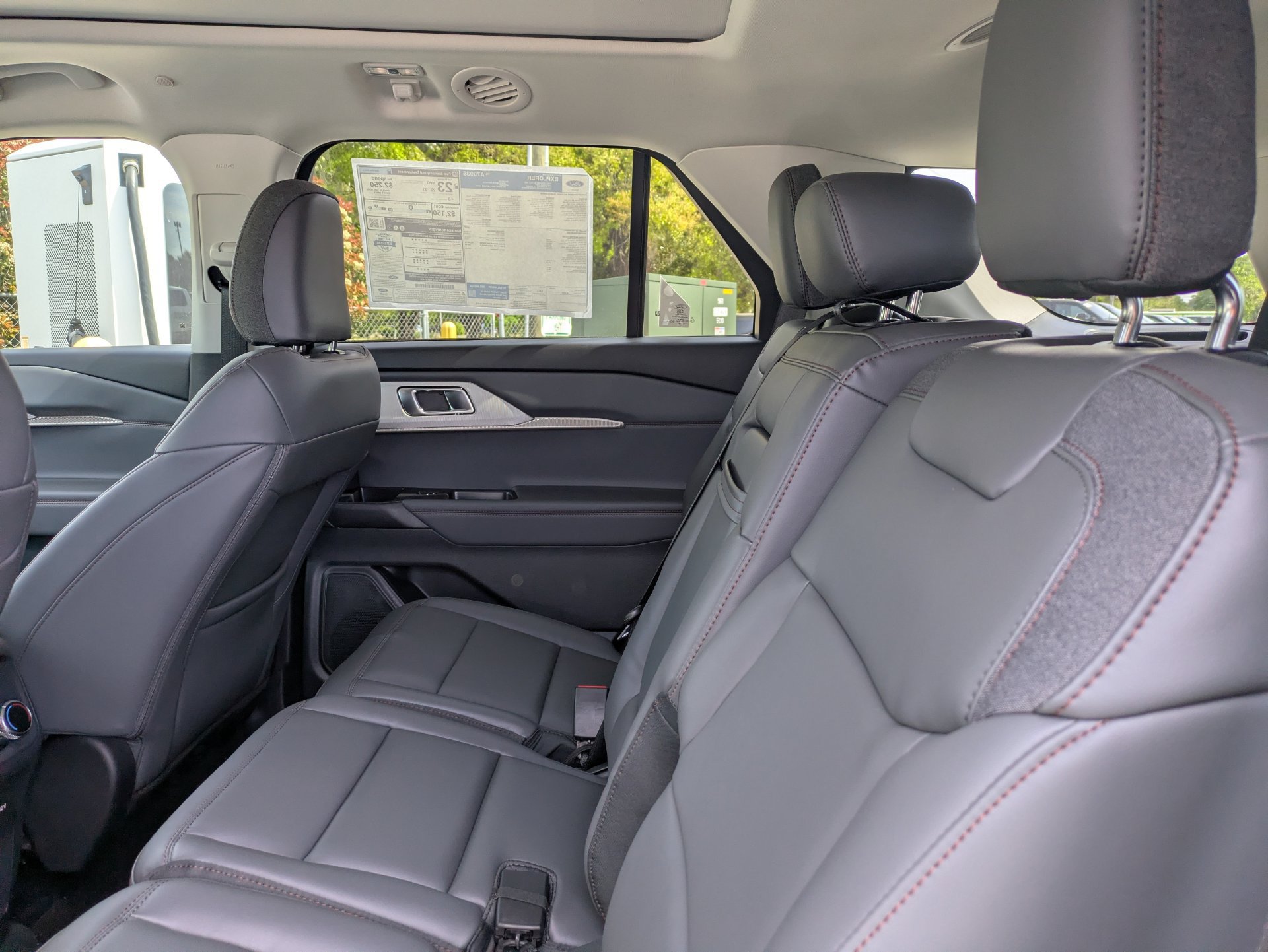 New 2026 Ford Explorer Active w/ Active Comfort Package AWD/4WD image 16