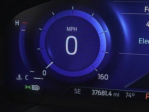 Certified 2020 Ford Escape SE Sport image 15