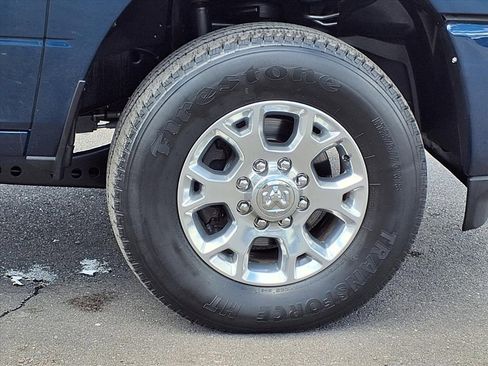 Used 2023 RAM 3500 Laramie image 9