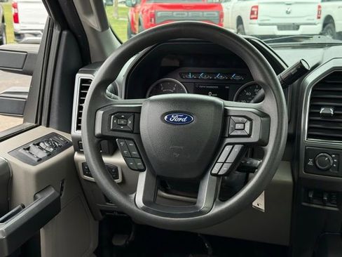 Used 2022 Ford F250 XLT w/ XLT Premium Package image 7