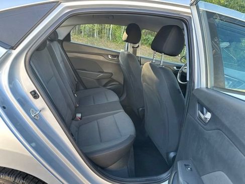 Used 2020 Hyundai Accent SE FWD image 14