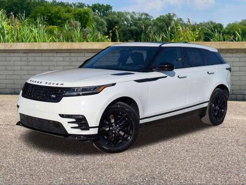 New 2026 Land Rover Range Rover Velar Dynamic SE image 1