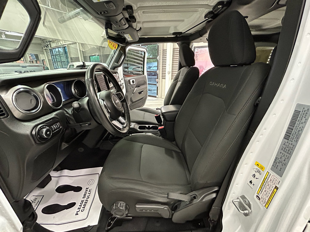 Used 2018 Jeep Wrangler Unlimited Sahara AWD/4WD image 53