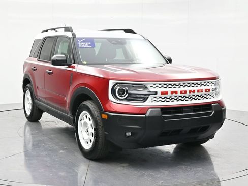 Used 2025 Ford Bronco Sport Heritage w/ Convenience Package AWD/4WD image 3