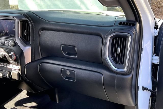 Used 2019 GMC Sierra 1500 SLT w/ X31 Off-Road Package AWD/4WD image 16