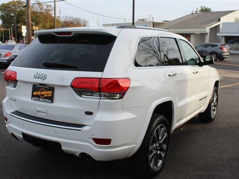 Used 2017 Jeep Grand Cherokee Overland AWD/4WD image 3