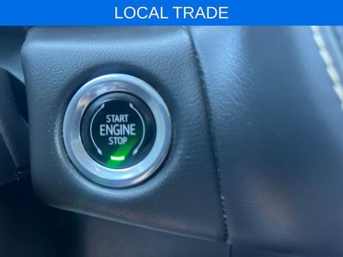 Used 2023 Chevrolet Suburban Premier AWD/4WD image 32